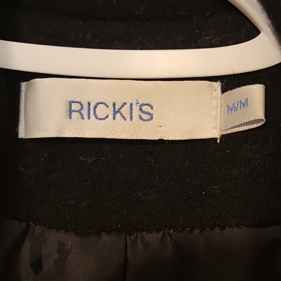 Ricki's Topcoat - Picture 3 of 3